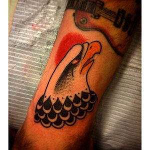 Eagle Head Tattoo by Gustavo Rizerio #EagleHead #EagleTattoo #TraditionalEagle #Traditional #GustavoRizeiro