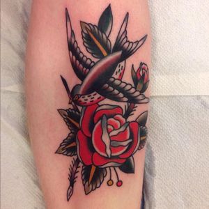 Christian Warlich inspired swallow and rose by Johann Ingemar (IG—sign_of_the_wolf). #JohannIngemar #rose #sailor #swallow #traditional