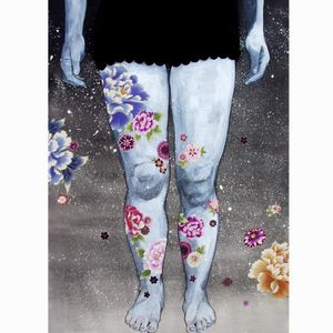 Legs for days via @stasiaburrington #StasiaBurrington #fineartist #ARTSHARE #floral