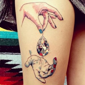 Jewel tattoo by Shannon Perry. #ShannonPerry #linebased #linework #offbeat #jewel #gem