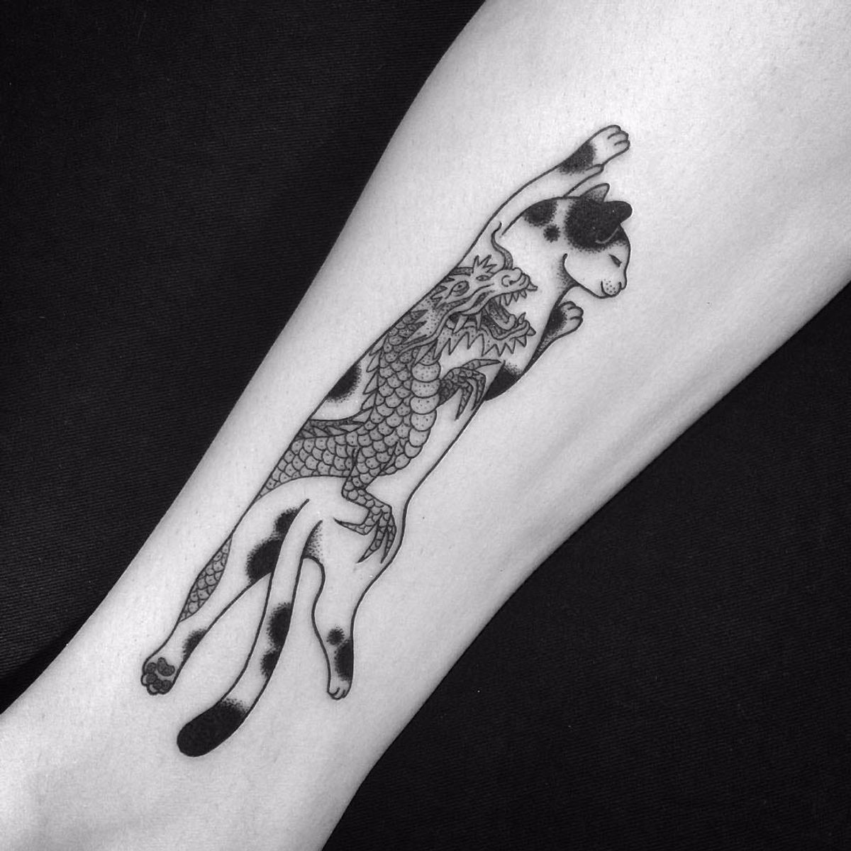 Tattoo Uploaded By Tattoodo Pretty Kitty Monmon Cat By Toma Pegaz Tomapegaz Monmoncat Cat Blackwork Blackandgrey Dotwork Dragon Japanese Newtraditional Mashup Tattoooftheyday Tattoodo