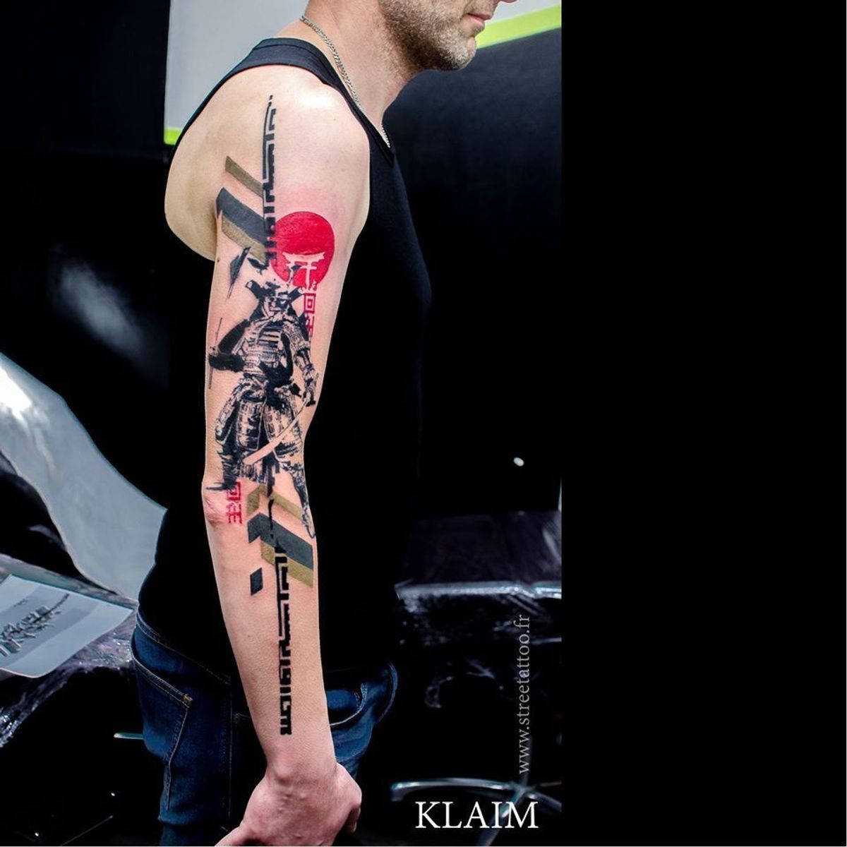 Tattoo uploaded by JenTheRipper • #Klaim #graphictattoos #samurai • Tattoodo Tattoo uploaded by JenTheRipper • #Klaim #graphictattoos #samurai • Tattoodo
