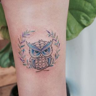 Tatuaje de búho en acuarela del tatuador G. NO.  #TattooistGNO #GNO #GNOtattoo #fineline #pastel #watercolor #ugle