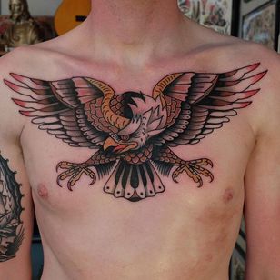 Eagle Tattoo by Tobias Debruyn #eagle #eagletattoo #traditionalagle #traditional #traditionaltattoo #traditionaltattoos #oldschool #classictattoo #oldschooltattoos #boldtattoos #TobiasDebruyn