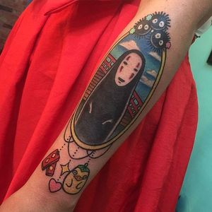 No-Face tattoo by Melvin Arizmendi. #MelvinArizmendi #kawaii #cute #girly #popculture #pinkwork #noface #studioghibli #spiritedaway #anime