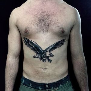 Another solid eagle tattoo by Levi Rivoire. #levirivoire #traditional #blacktattoos #eagle #eagletattoo