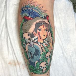 Tatuaje de la princesa Mononoke por Kimberly Wall también conocido como bunnymachine #KimberlyWall #bunnymachine #movietattoos #color #newschool #anime #princessmononoke #studioghibli #forestspirit #wolf #kodama #tattoooftheday