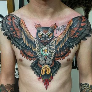 Owl Tattoo by Alejandro Lopez #owl #owltattoo #neotraditionalowl #neotraditional #neotraditionaltattoo #neotraditionaltattoos #neotraditonalartist #AlejandroLopez