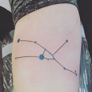 Blue constellation tattoo, @monki_diamoin/Instagram. #star #stars #constellation