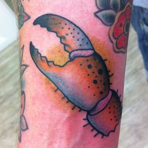 Crab Claw Tattoo by Olivia Dawn #crabclaw #crab #seacreature #claw #OliviaDawn