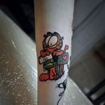 Garfield tattoo by hardline on Instagram. #Garfield #comic #cartoon #cat #mailbox