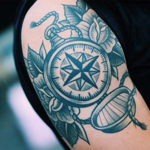 Traditional nautical compass tattoo #traditional #compass #nautical #rose #vector #cardinalpoints #compassrose #streetstyle #TattooStreetStyle