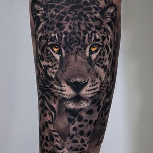 Leopard via instagram secretflesh_tattoo #leopard #blackandgrey #animal #portrait #realism #andreystepanov