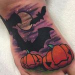 Halloween Scene via instagram keely_rutherford #halloween #bats #pumpkins #color #moon #jackolantern #cute #KeelyRutherford
