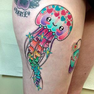 Jellyfish tattoo by Roberto Euán. #colorful #girly #sparkles #sparkly #glittery #pretty #RobertoEuan #goldlagrimas #jellyfish #pinkwork
