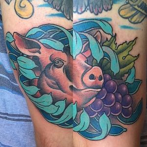 Tattoo done by @brockryan at @reddoortattoo pop in and check out their work! #pighead #tattoo #chef #truecooks
