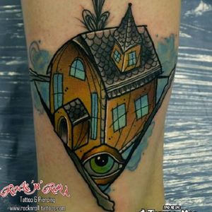 Casa em estilo cartoon! #house #casa #olho #eye #PiotrGie #coloridas #tatuagenscoloridas #colorful #brasil #brazil #portugues #portuguese