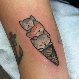 Cat ice cream cone tattoo #ChristinaHock #icecream #cat #kitten #cone #icecreamcone
