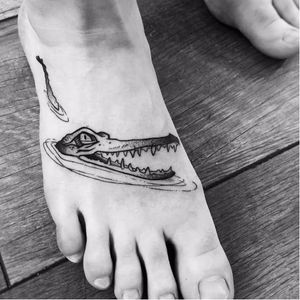Fun crocodile tattoo by Jules Wenzel #JulesWenzel #illustrative #sketch #sketchstyle #blackwork #blckwrk #crocodile #aligator