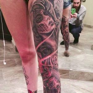 Impressive sleeve by Scott Miller at Copper State Tattoo (via IG—scottmillerart) #ScottMiller #CopperStateTattoo #legsleeve