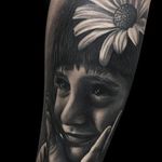Little girl tattoo by Jumilla Olivares #JumillaOlivares #blackandgrey #realistic #portrait #littlegirl #child