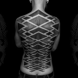 Tesselate by Patrick Hüttlinger (via IG-sakrosankt) #dotwork #blackwork #geometry #patrickhuttlinger #largescale #ornamental