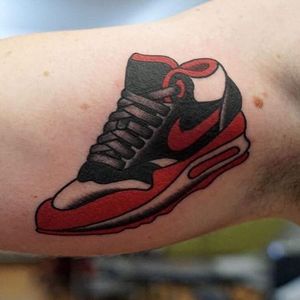 Nike Tattoo by Josh Leahy #nike #niketattoo #nikeshoes #sneaker #sneakertattoo #sneakers #shoes #sports #sportattoos #JoshLeahy
