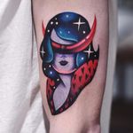 Lady of the Night Portrait by David Peyote #DavidPeyote #color #newtraditional #surreal #lady #ladyhead #portrait #face #hearts #moon #stars #red #sparkle #galaxy #night #tattoooftheday