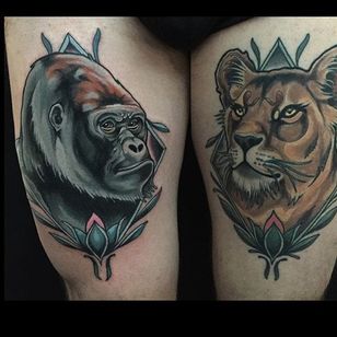 Tatuaje de gorila neo tradicional por Brian Povak #Gorilla #GorillaTattoo #NeoTraditionalGorilla #NeoTraditionalTattoo #BrianPovak