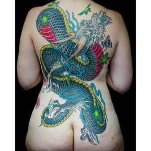 Even ladies can rock large traditional Japanese back pieces. Dragon by Kian Forreal. #japanese #traditionaljapanese #dragon #KianForreal #Horisumi