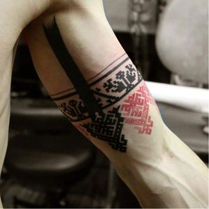 Patterned tattoo by Adine Tetovacky #AdineTetovacky #ornamental #graphic #pattern