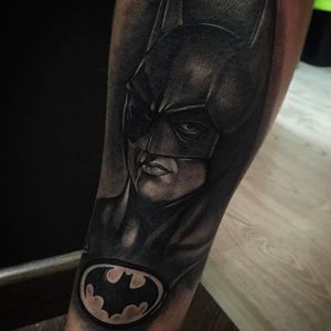 Insane looking Michael Keaton portrait as Batman. Tattoo by Juande Gambin. #juandegambin #portraittattoos #batman