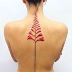 Cool Botanical Spine Tattoo by Pis Saro @Pissaro_tattoo #PisSaro #PisSaroTattoo #Nature #Watercolor #Naturetattoo #Watercolortattoo #Botanical #Botanicaltattoo #Crimea #Russia
