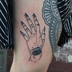 Dismembered by Tine Defiore (via IG-tinedefiore) #hand #linework #illustration #minimalistic #blacktattoo #TineDefiore