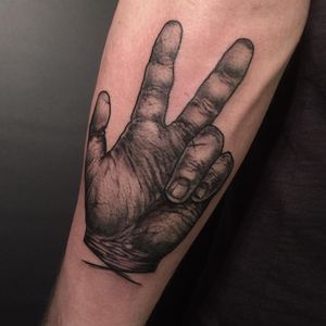 PEACE by Martin #peace #hand #blackandgrey 