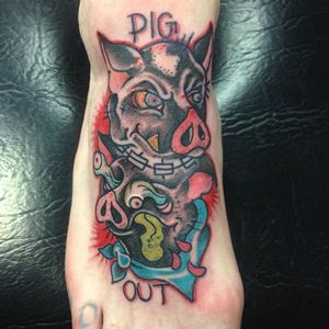 The homie Ryan Willard battled Adams goblin foot and won. Do yourself a favor and get a tattoo from him! 