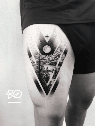 By RO. Robert Pavez • Mountain Light ➖ Studio Zoi tattoo Stockholm 🇸🇪 • 2018 • #engraving #dotwork #etching #dot #linework #geometric #ro #blackwork #blackworktattoo #blackandgrey #black #tattoo #fineline