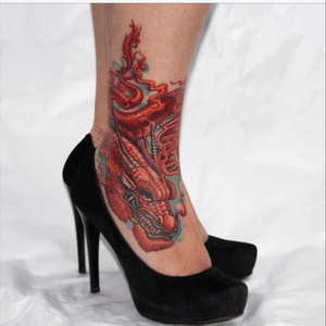 #tatoo #dragon🐉 #girl #leg 
