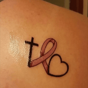 #breastcancer #breastcancerawareness #pinkribbon #pinkribbonwarrior #FaithHopeLove 