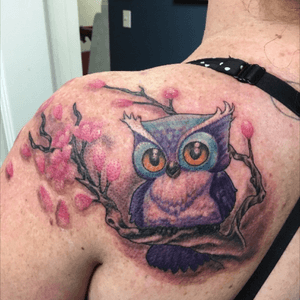 Owl with cherry blossome on leftside her back... its took me 5-6 hours #crazy2109 #owl #owlblossom #fullcolor #colofultattoos #color #