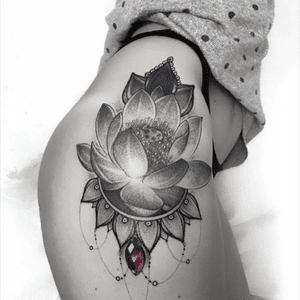 Cover up by Mister Timo (Rome) Lotus flower & Amethyst #amethyst #flower #lotus #dotwork #coverup #mistertimo
