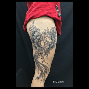  🔥Phœnix🔥 #bims #bimstattoo #bimskaizoku #paris #paname #paristattoo #tatouage #ink #inked #phoenixtattoo #phoenix #blackandgrey #oneshot #love #hate #instatattoo #instalove #instagood #txttoo #blxckink #oiseaudefeu #tattoo #tattoos #tattooartist #tatt #tattooflash #tattoogirl #tattoolover #tattoed #tattedgirls 