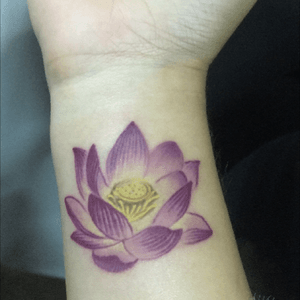 Lotus flower 💜 #7 #littletattoo #lotusflower #lotusflowertattoo #loveit 