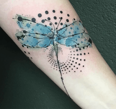 Done by Bertina Rens - Resident Artist. #tat #tatt #tattoo #tattoos #amazingtattoo #ink #inked #inkedup #amazingink #watercolor #watercolortattoo #watercolortattoos #dragonfly #dragonflytattoo #armtattoo #tattoolovers #inklovers #artlovers #art #culemborg #netherlands