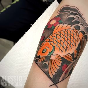 Gold Fish @delight_tattoo_needles #delightneedles #dragon #art #goldfish #kingyo #awesome #black #great #horimono #irezumi #background #ink #inked #koi #koifish #instagram #instalike #instagood #japan #japanese #japanesetattoo #newpic #iltatuaggio #irezumicollective #oldschool #picoftheday #reclaimthedots #frontedelporto #wabori #roma