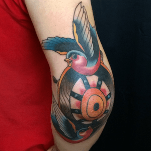 swallows and ships wheel on elbow