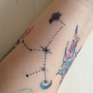 Tattoo Uploaded By Catalina Urbano • #Aquarius #Constellation # Constellationtattoo #Zodiac #Zodiacsign #Zodiactattoo • Tattoodo