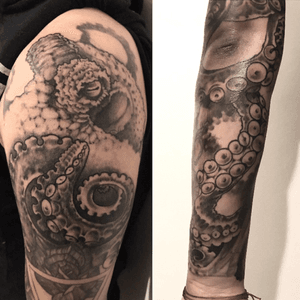 Gray scale free hand octopus to finish up a sleeve #octopustattoo #octopustattocrafted #grayscale 