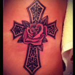Believe in love. #cross #roses #roses #love #tattoo #hip #hiptattoos 
