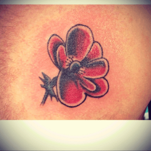 Little one🌸 done at Creet Ink #dutch #tattoo #flowertattoos #flower #creetink 